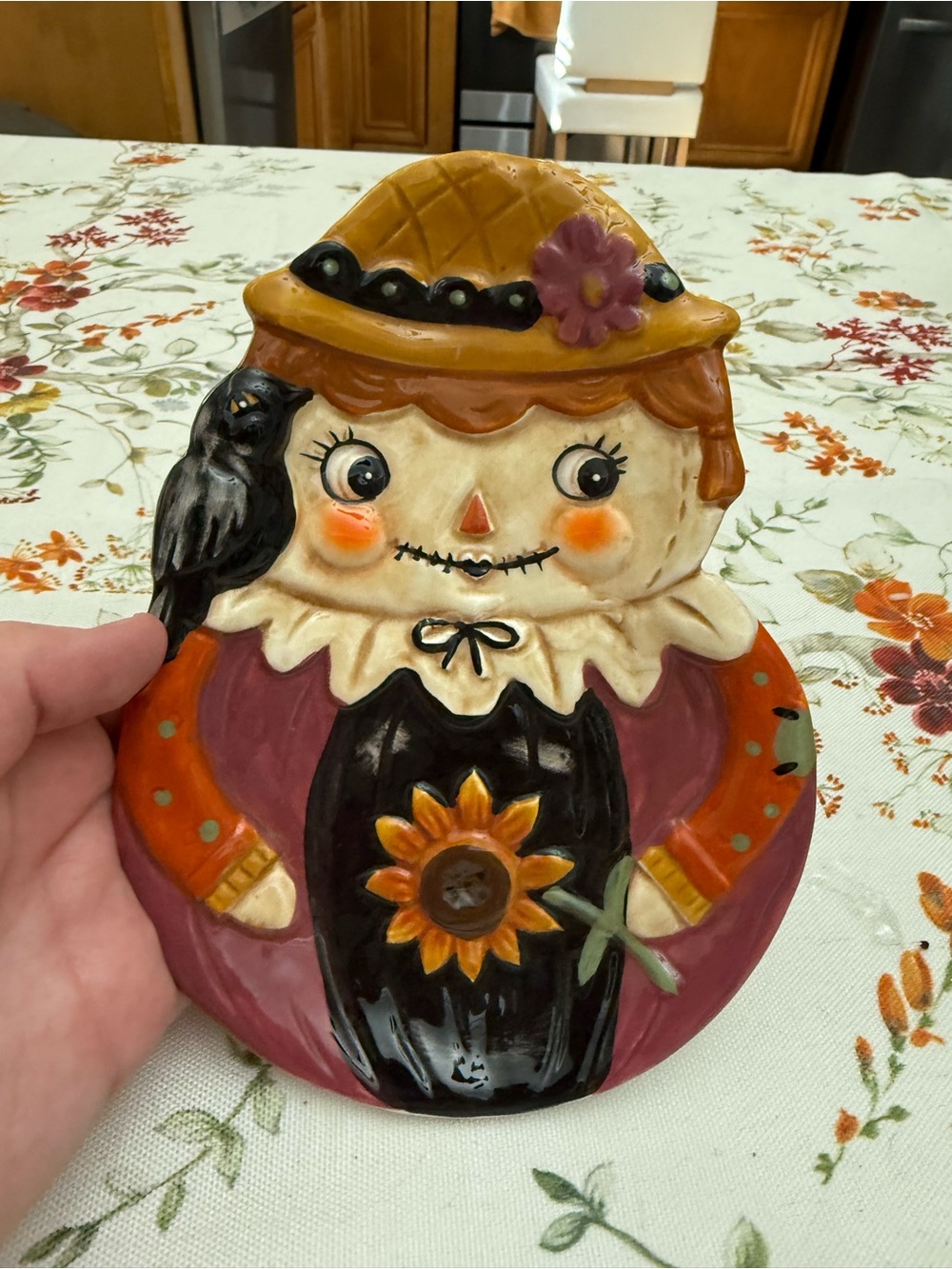 Woman scarecrow plate Johanna Parker